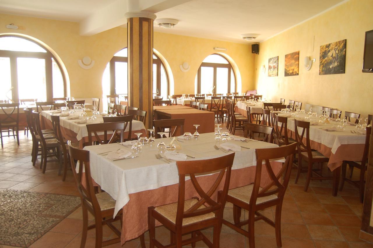 B&B La Tana Dell'Orso Villalago Ngoại thất bức ảnh